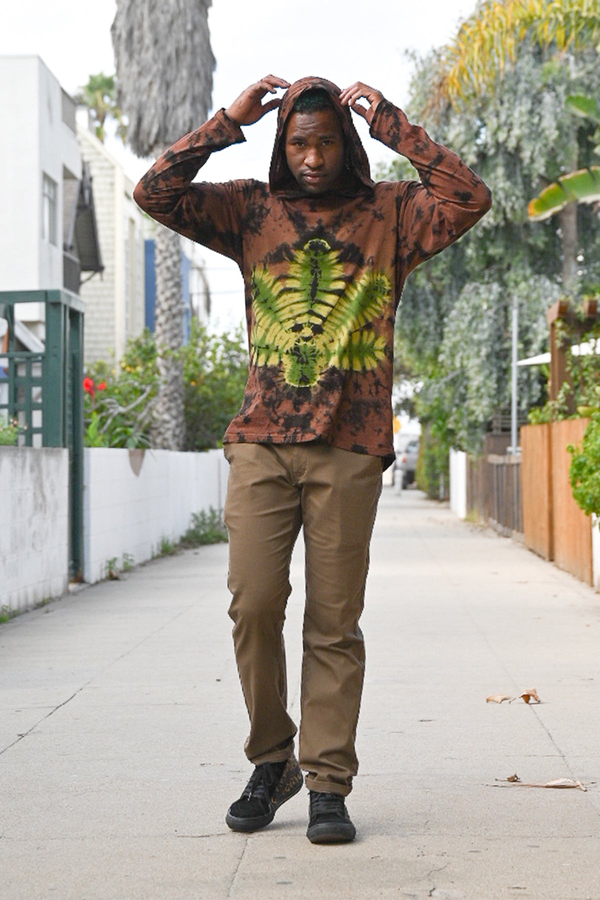 Cannabis Leaf Pullover Tie-dye Hoodie